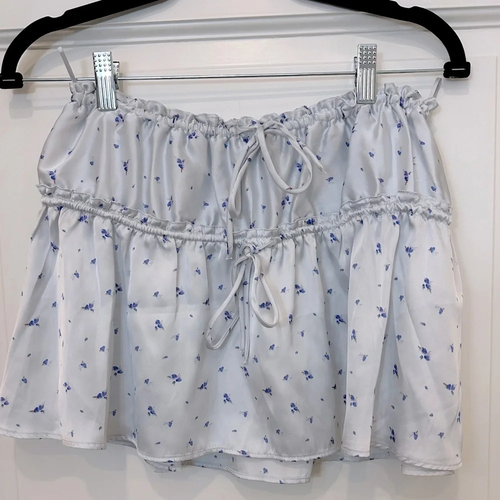 NWT Zara satin floral mini skirt - Picture 4 of 12